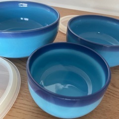 蓋付き　青い器　３こセット　の画像