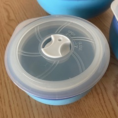 蓋付き　青い器　３こセット　の画像
