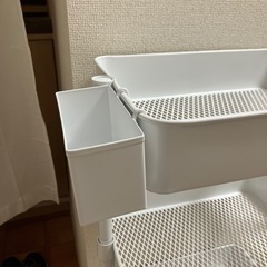 ニトリに売ってるキャスター付きスチールラックの画像