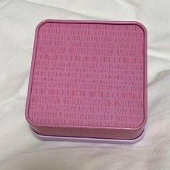 GODIVA 空き缶 2024 バレンタインの画像