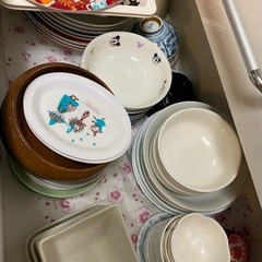 無料 お皿 ボウル 好きなだけ持っていってくださいの画像