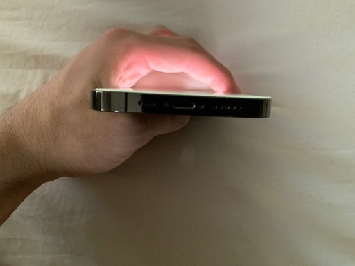
完全美品　iPhone13pro 128㎇