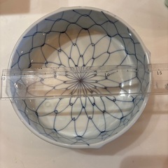 陶器の器　刺身や煮物などの画像