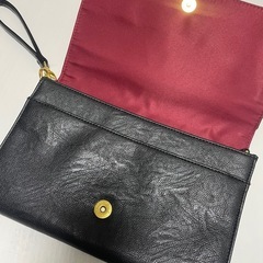 冠婚葬祭にも使えるバックの画像