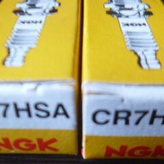 原付プラグ CR7HSA　未使用の画像