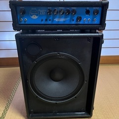 ベースアンプ　アッシュダウン　エレクトリックブルーの画像
