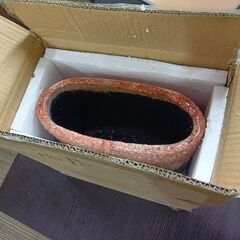 【1個300円】素朴なデザインが魅力の楕円形陶器鉢 【数量まとめてお買い上げの場合は割引可能です】の画像