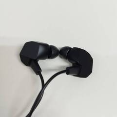 【良品】final VR3000 for Gaming/有線イヤホン/ゲーミング/マイクつきの画像