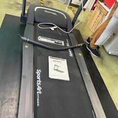 トレッドミル　ランニングマシン　家庭用フィットネス機器の画像