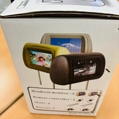 Car Headrest Monitor/ カーヘッドレストモニター x2 ブラックの画像