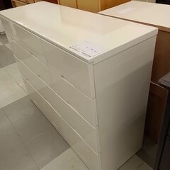 ★リユースのサカイ千葉中央店★期間限定割引有  チェスト ホワイト H94×D42×W120 クリーニング済み TC4440           　の画像