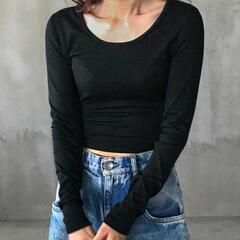 新品♡レディーストップスの画像