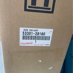 【新品】トヨタ　ノア　80系　ボンネット　エスクァイア、ボクシーの画像