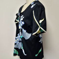 LEONARD レオナール 半袖シャツ トップス 花柄 チュニック リボン 婦人の画像