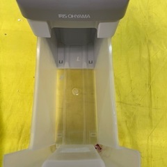 【中古】¥1,000 アイリスオーヤマ　シュレッダー　A4サイズ【I I015】の画像
