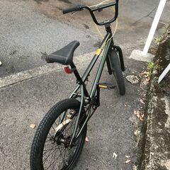 リサイクルショップどりーむ鹿大前店　No.392　BMX　グリーン　20インチ　ライト、鍵なし　の画像
