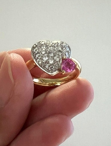 ダイヤモンドと ピンクサファイア指輪