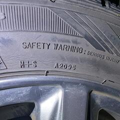 【取引中】スタッドレス　155/65R14の画像