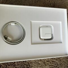 超美品！ipad7 WI-FI 128GB FW782J/A　バッテリー交換履歴あり　オンライン決済配送購入はご相談くださいの画像