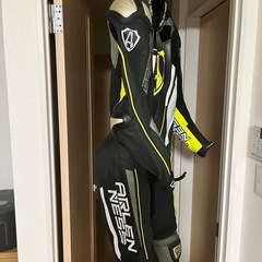 値引きしました！【MFJ】アレンネス　レーシングスーツ　52の画像