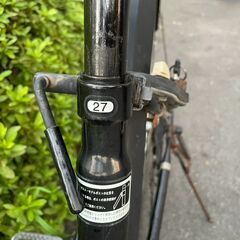 自転車　No.432　ブラック　27インチ　シティサイクル　LEDオートライト　鍵付き　【リサイクルショップどりーむ天保山店】の画像