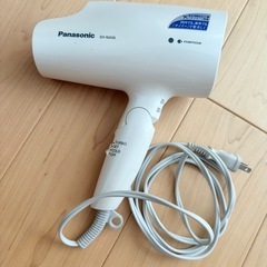 Panasonic パナソニック ナノケア　ヘアドライヤーの画像