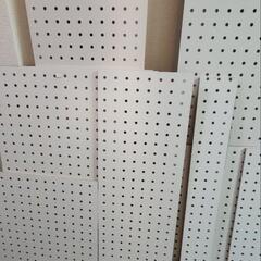 有孔ボード t=5mm 切れ端の画像