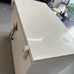 《ラスト一台値引き中‼︎》テンポス 冷凍ストッカー（TBCF-190-RH、190 L）の画像