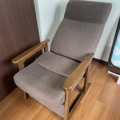 リクライニングチェアの画像
