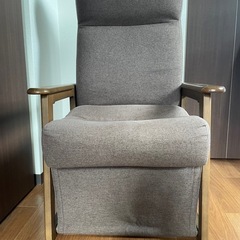 リクライニングチェアの画像