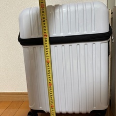 キャリーケースの画像