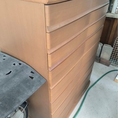 桐箪笥　美品　高級　婚礼箪笥　タンスの画像