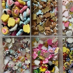 ネイルパーツ　ブリアナギガンテのネイパつき　755コ　箱事セットの画像