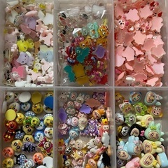 ネイルパーツ　ブリアナギガンテのネイパつき　755コ　箱事セットの画像