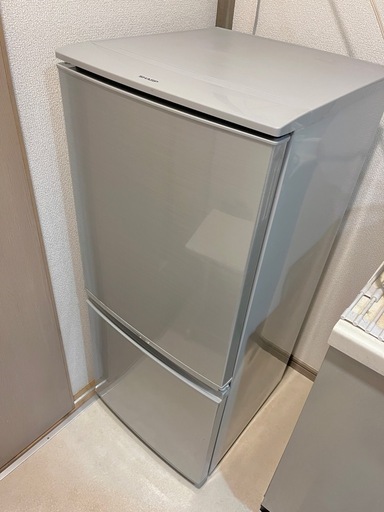 冷蔵庫 SHARP 137L 冷凍庫