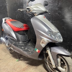 ★支払い総額4.5万円★関東圏内即日配送可能！キムコ　バイタリティ50 車格の大きい50cc！フロントディスクブレーキ！サイスタ付き！の画像