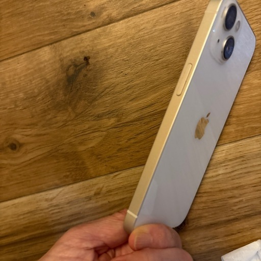 iPhone13 Starlight 128GB 購入時箱、充電器付