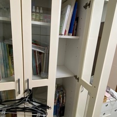 左側のシェルフ 本棚の画像