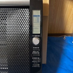 Q33-48 Aladdin 加湿機能付きパネルヒーター AJ-P10DBの画像