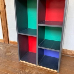 色付きカラーボックスの画像