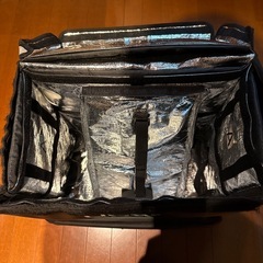 ウーバー バック の画像