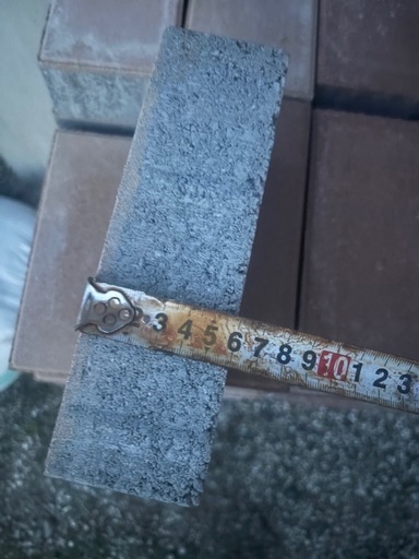 バタ子様取り引き者
決定しました。 インターロッキング