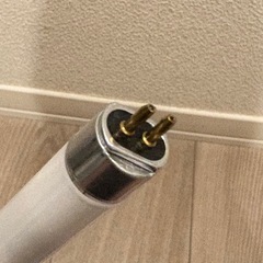 爬虫類用紫外線ライト×2本の画像