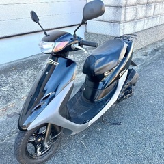 お2人商談中☆和歌山市　ホンダ　ライブディオ　AF 34 セルキック１発  始動する、加速する、曲がる、止まる。すべて普通に動作します。２スト　良く走る　登録可能の画像
