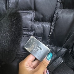 PRADA ダウンの画像