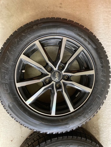 美品！スタッドレスタイヤ　冬タイヤ　フジ　FUJI　ホイール付き　215/60R16  16インチ　Honda Vezel ヴェゼル 　ホンダ