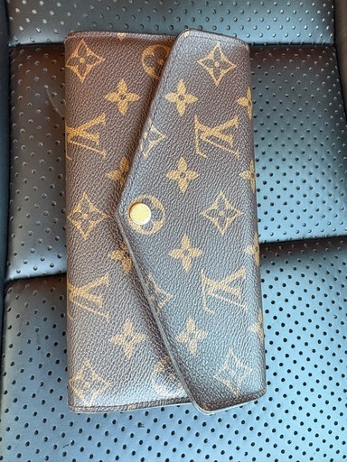 ルイヴィトン長財布