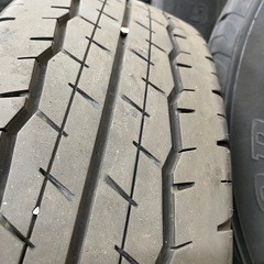 195／80r15 107/105N LT ダンロップSP175N 23週23年2本(タイヤのみ)の画像