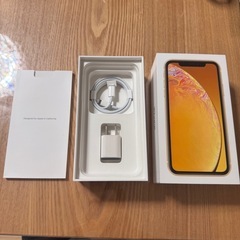 iPhoneXR yellow 128GBの画像