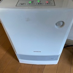 日立セラミックファンヒーターの画像